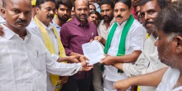 వైసీపీ అంటేనే రైతు వ్యతిరేక పార్టీ : మాజీ మంత్రి పల్లె రఘునాథ్‌రెడ్డి