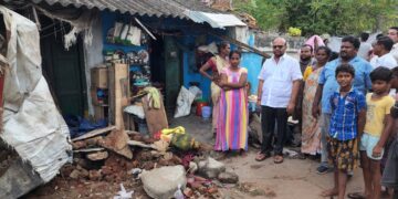 మట్టి దొర ఆదేశాల మేరకే ఎస్సీ ఇళ్లపై దాడులు -మాజీ ఎమ్మెల్యే వర్మ