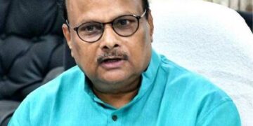 లంచాలగురించి జగన్ మాట్లాడటం ఈ శతాబ్ధపు అతిపెద్ద జోక్! :శాసనమండలి ప్రతిపక్షనేత యనమల