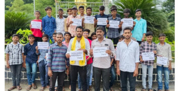 విలేకరులపై తప్పుడు కేసులు పెడుతున్న వైసీపీ ప్రభుత్వం