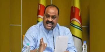 థర్డ్‌ డిగ్రీ ప్రయోగించిన డీఎస్పీపై చర్యలు తీసుకోవాలి