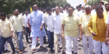 కుప్పం ఘటనపై టిడిపి శ్రేణుల ఆగ్రహజ్వాలలు