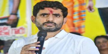 విద్యుత్‌ కాంట్రాక్టు కార్మికుల డిమాండ్లు పరిష్కరించండి