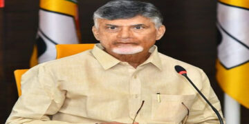 కరుణాకర్‌ ఆత్మహత్యకు కారకులపై కఠిన చర్యలు తీసుకోండి