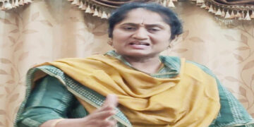 రాజకీయ లబ్ధికోసమే కులాల మధ్య చిచ్చు!