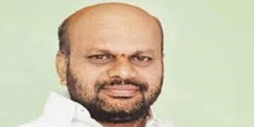 ఎంపీ గోరంట్లపై జగన్‌రెడ్డి ఎందుకు చర్యలు తీసుకోలేదు?