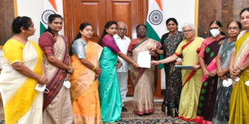 వైకాపా కామాంధుల నుంచి రక్షించండి