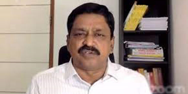 చంద్రబాబు డిల్లీ పర్యటన తాడేపల్లి ప్యాలెస్‌లో వణుకు