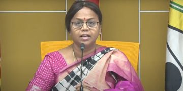 బీసీ సాధికారసభ విజయంతో వైసీపీ వెన్నులో వణుకు