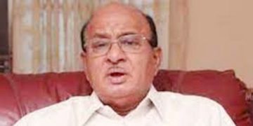 కష్టం చంద్రబాబుది.. రిబ్బన్‌ కటింగ్‌ జగన్‌రెడ్డిది