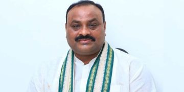 ఆక్వా రైతాంగానికి ఇదేం ఖర్మ?