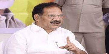 స్థాయి మరచి భువనేశ్వరిపై విమర్శలు