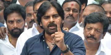 చంద్రబాబు కోసం కోట్లాది మంది ఎదురు చూస్తున్నారు: పవన్‌ కల్యాణ్‌