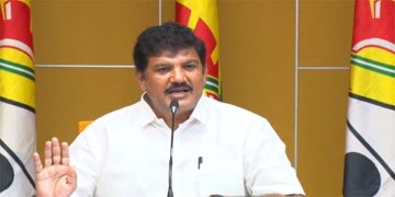 కసాయి ముఖ్యమంత్రికి రాష్ట్రంలోని కరువు కనిపించదా?