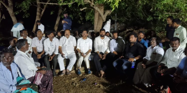 రుస్తుం, భారత్‌  మైకా మైన్లో సోమిరెడ్డి నిరసన