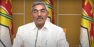 క్రీడలకు చీడ పట్టించారు: ఆలపాటి
