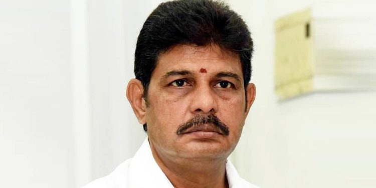 కిలారి..భలే కిలాడి!