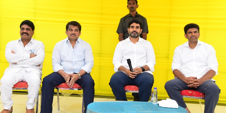 రాష్ట్రంలో మళ్లీ పాతతరం రాజకీయాలు రావాలి!