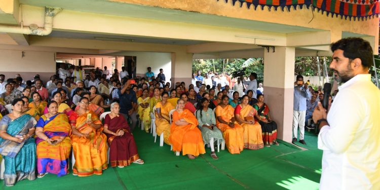 అధికారంలోకి వచ్చాక మైనింగ్ దోపిడీపైనే తొలి విచారణ!