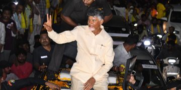 వినాశకారి.. జగన్‌!