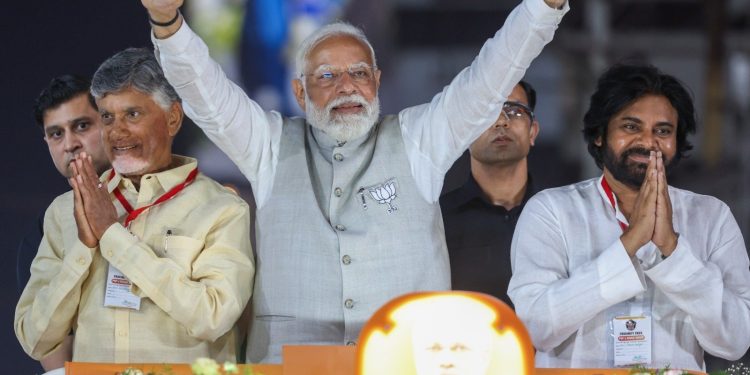 విజయవాడలో ఎన్డీయే అగ్రనేతల రోడ్‌ షో