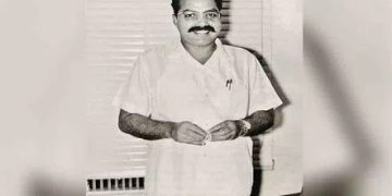 అక్షరయోధుని అస్తమయం!