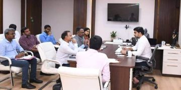 ఉపాధ్యాయుల బదిలీల్లో రాజకీయ జోక్యం ఉండొద్దు!