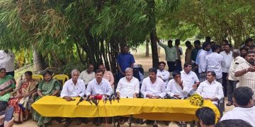 పెద్దిరెడ్డికి షాక్‌!