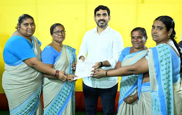 ప్రజల వినతులపై వారం, వారం సమీక్ష