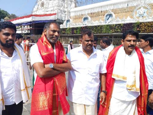 భూ సమస్యల పరిష్కారానికి చర్యలు