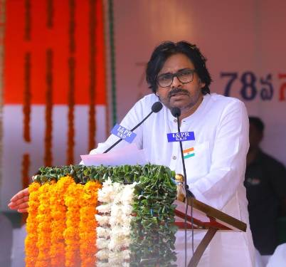 రాష్ట్ర పునర్నిర్మాణం దిశగా అడుగులు