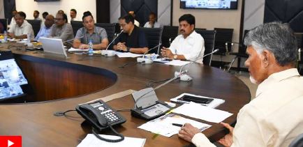 రౌండ్ ద క్లాక్.. ఇసుక!