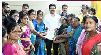 ఉన్మాది చేతిలో కుమార్తెను కోల్పోయాను, న్యాయం చేయండి