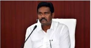 అభియోగాలపై వివరణ ఇవ్వండి