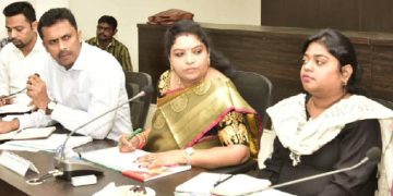 సమష్టి కృషితో మన్యం జిల్లా అభివృద్ధి