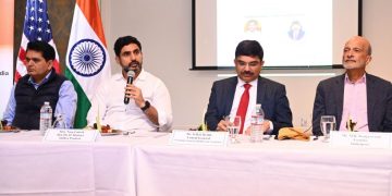 పెట్టుబడులతో రండి