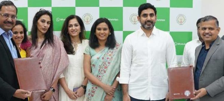 వేళ్ల అంచుల్లో సర్కారు సేవలు