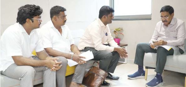 నాడు పెద్దిరెడ్డి అండతో అక్రమాలు..