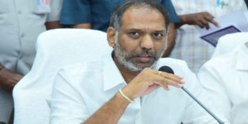 వైసీపీ ప్రభుత్వంలోనే ఆక్వా సంక్షోభం