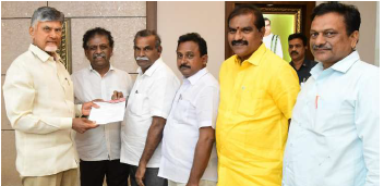 చంద్రబాబును కలిసిన యూటీఫ్ నేతలు