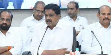 సీఎం చంద్రబాబు బాటలో నడుద్దాం