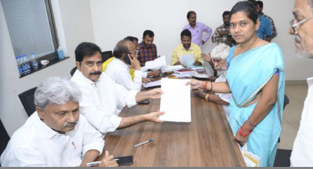 ఫొటోలను మార్ఫింగ్ చేసి లైంగిక వేధింపులు