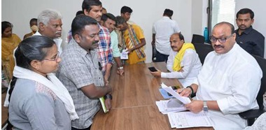 కక్ష పూరితంగా ఇల్లు, పెన్షన్ రద్దు చేశారు