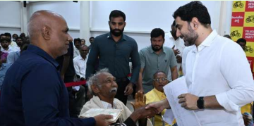 ప్రజా సమస్యల పరిష్కారంలో..మంత్రి లోకేష్‌ నూతన ఒరవడి