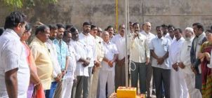 టీడీపీ కేంద్ర కార్యాలయంలో ఘనంగా 76వ గణతంత్ర దినోత్సవ వేడుకలు