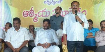 పట్టభద్రుల ఎమ్మెల్సీగా ఆలపాటిని గెలిపించాలి