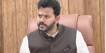 ప్రజలు గట్టిగా బుద్ధి చెప్పినా మారని వైసీపీ తీరు