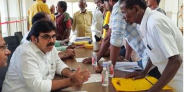 పశుమేత భూములు కబ్జా