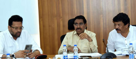 అమరావతిలో భూ కేటాయింపులు..గత విధానాన్నే కొనసాగిస్తాం