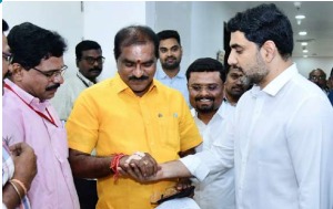 అనారోగ్యంతోనే అసెంబ్లీకి మంత్రి నిమ్మల..